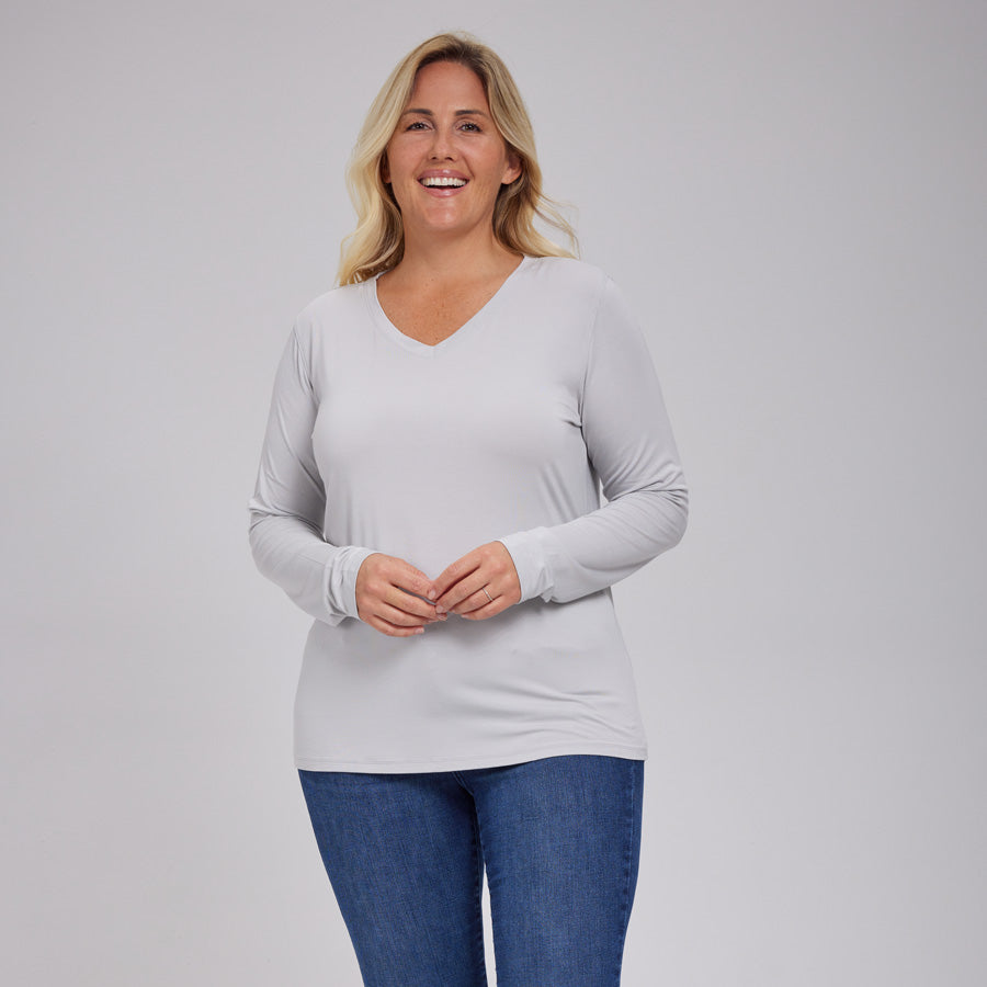 Womens Everyday Long Sleeve V-Neck Tee