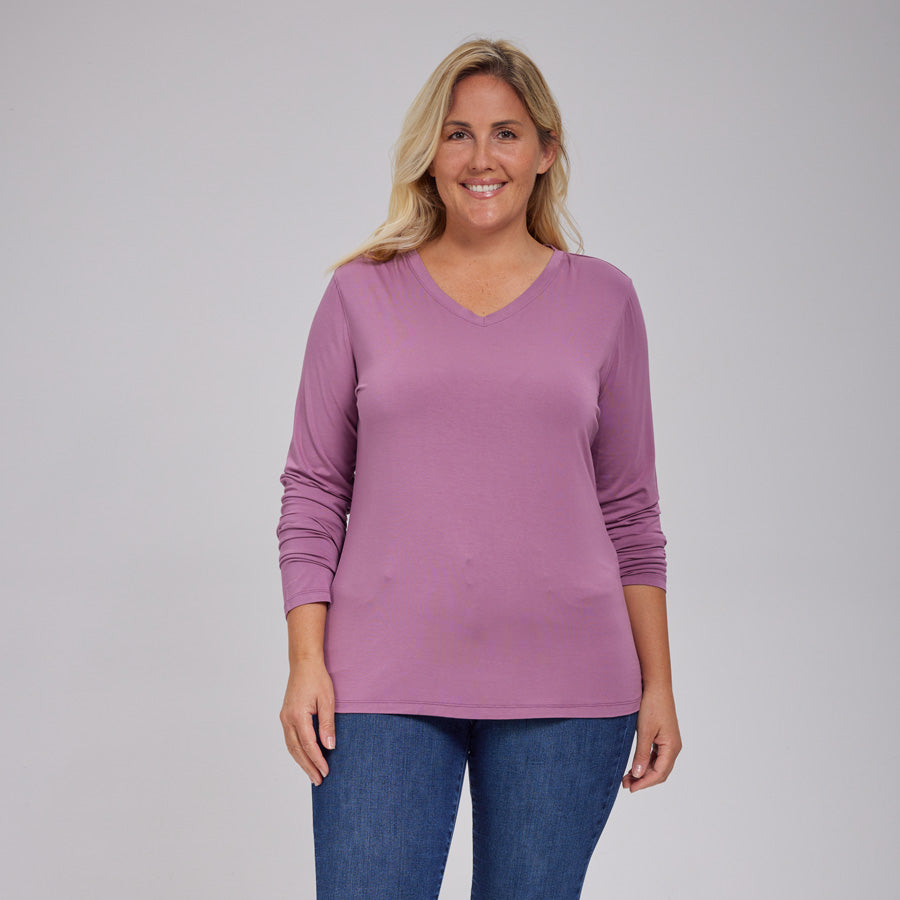 Womens Everyday Long Sleeve V-Neck Tee