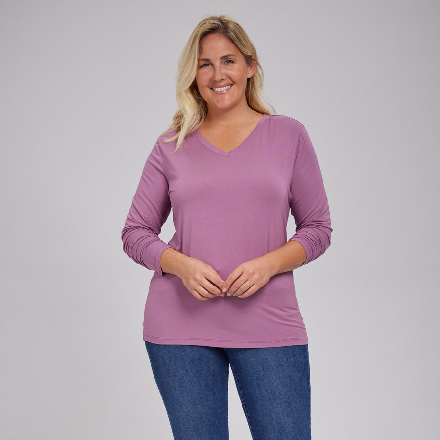 Womens Everyday Long Sleeve V-Neck Tee