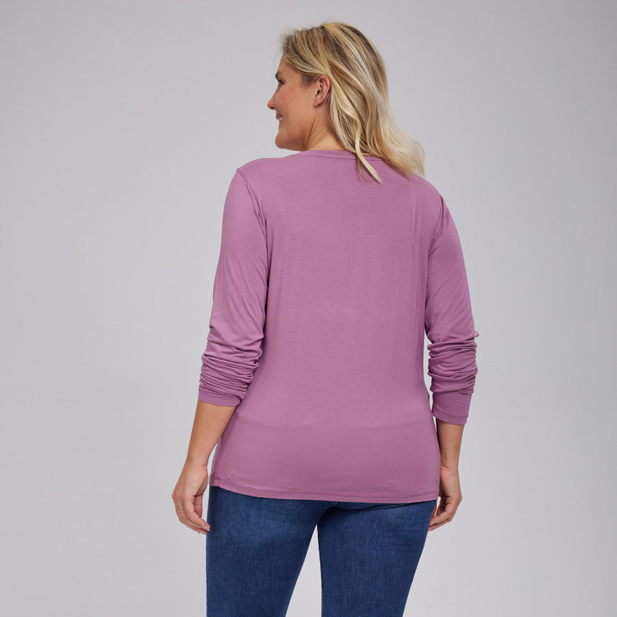 Womens Everyday Long Sleeve V-Neck Tee
