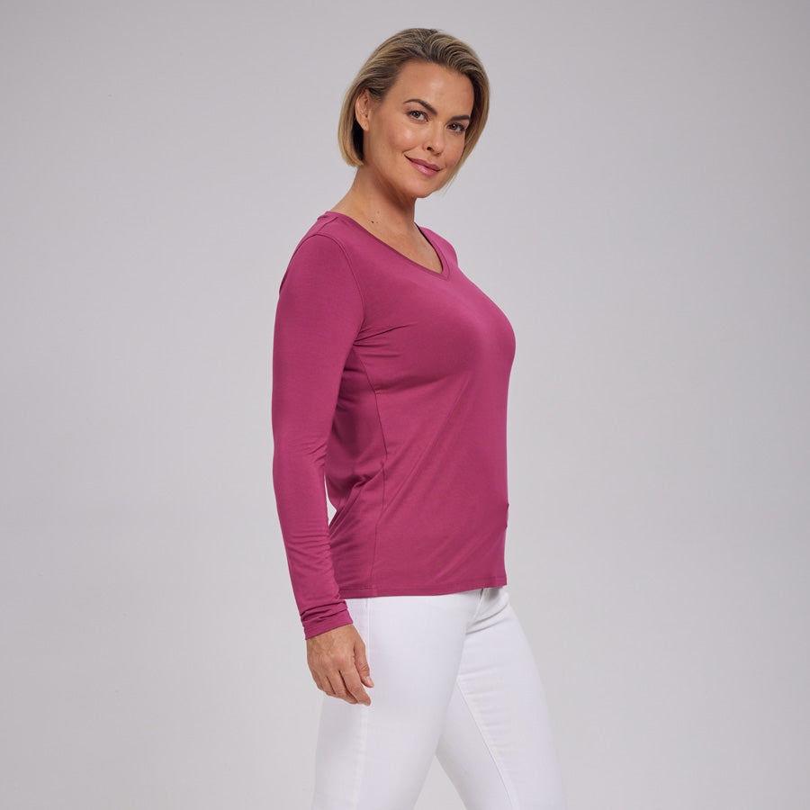 Womens Everyday Long Sleeve V-Neck Tee