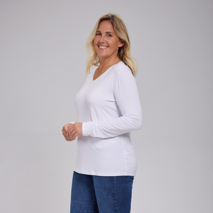 Womens Everyday Long Sleeve V-Neck Tee